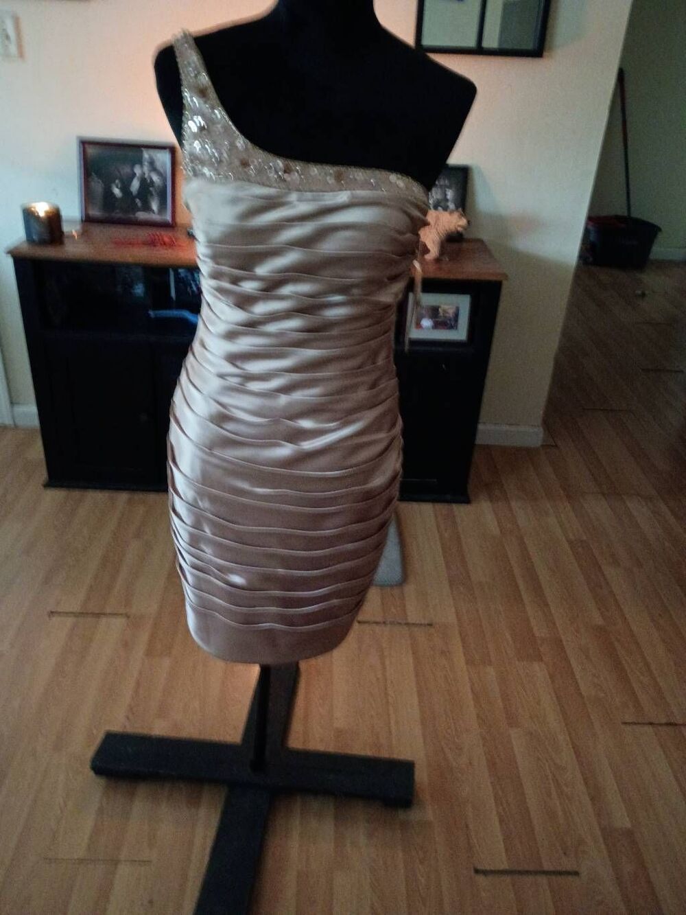 New Sz 4 Adrianna Papell Gold Jeweled One Shoulder Mini Party Formal Prom Dress